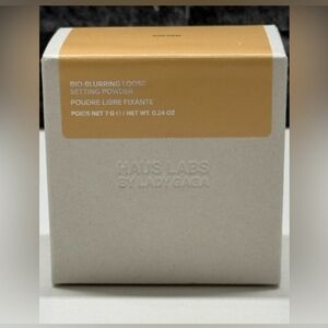 Haus Labs Bio-Blurring Loose Setting Powder